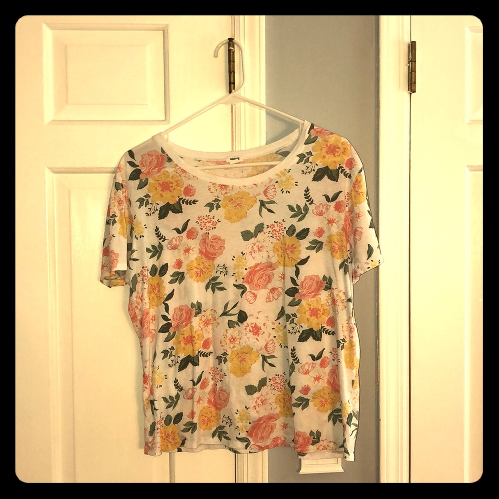 Multi-colored floral tee